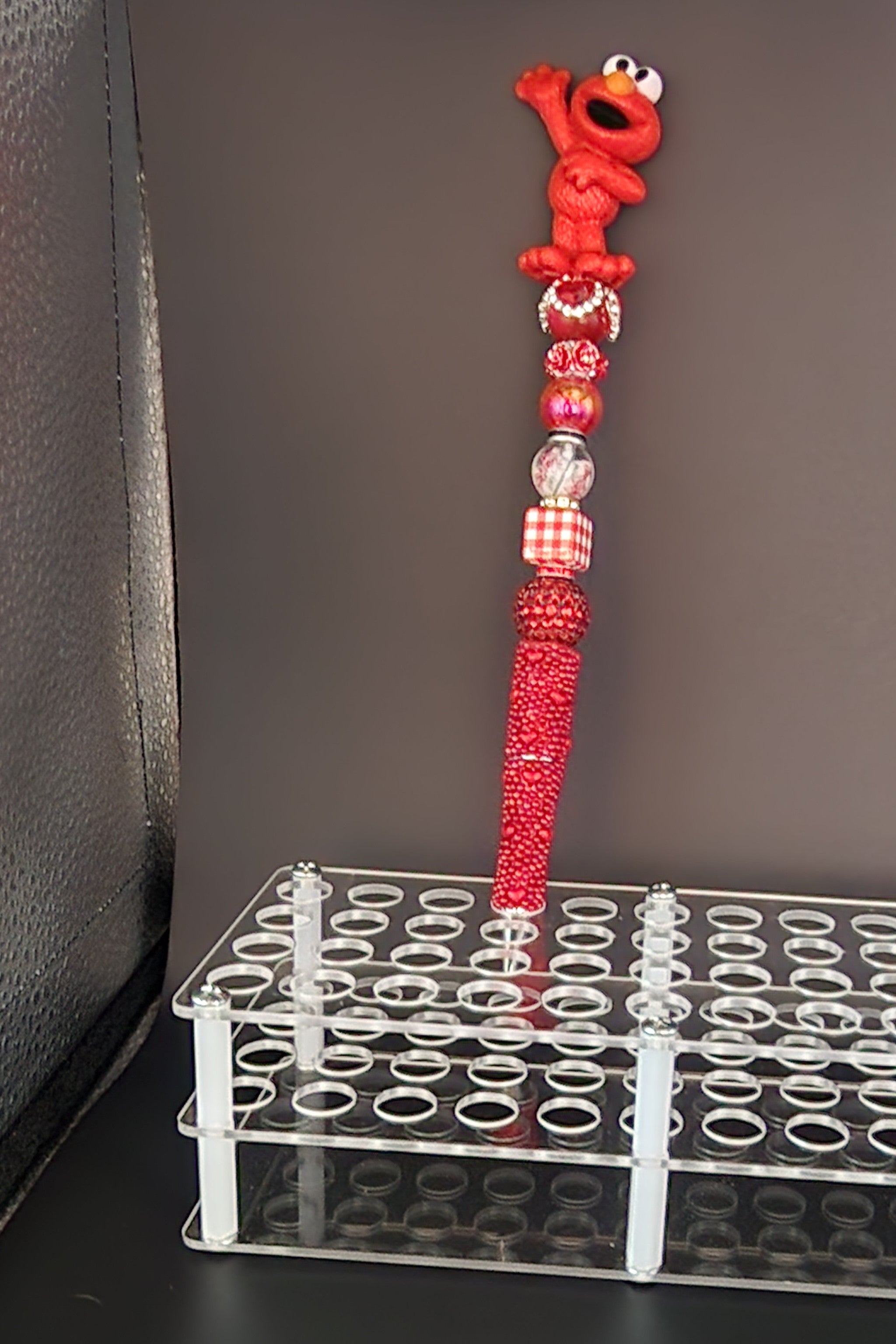 Elmo Pen