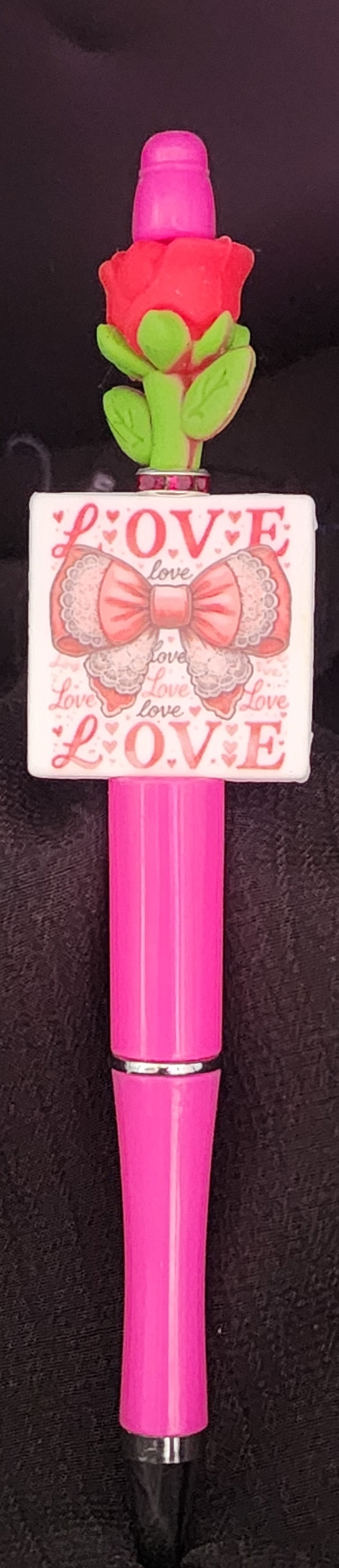 Hot pink pen with white square focal with love and a bow